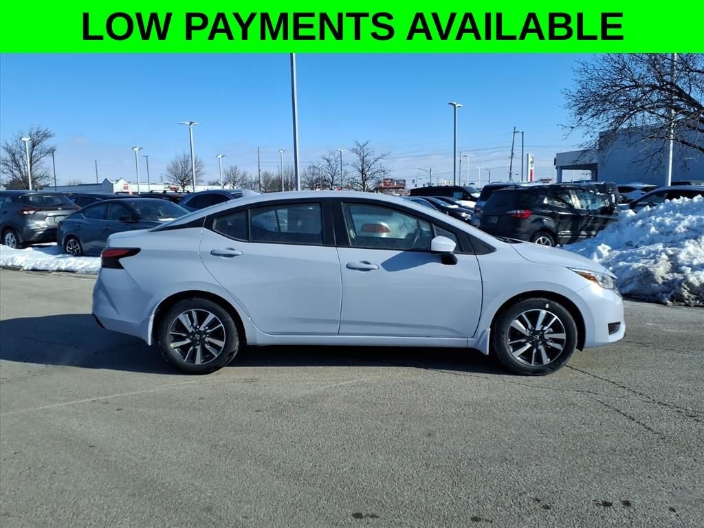 2025 Nissan Versa 1.6 SV