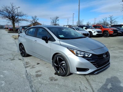 2025 Nissan Versa 1.6 SR