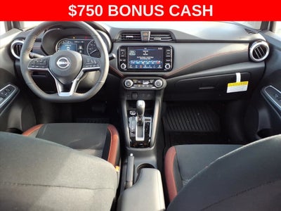 2025 Nissan Versa 1.6 SR