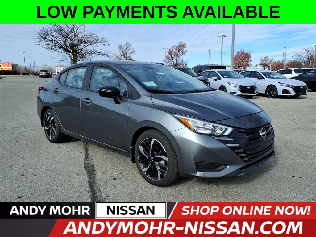 2025 Nissan Versa 1.6 SR