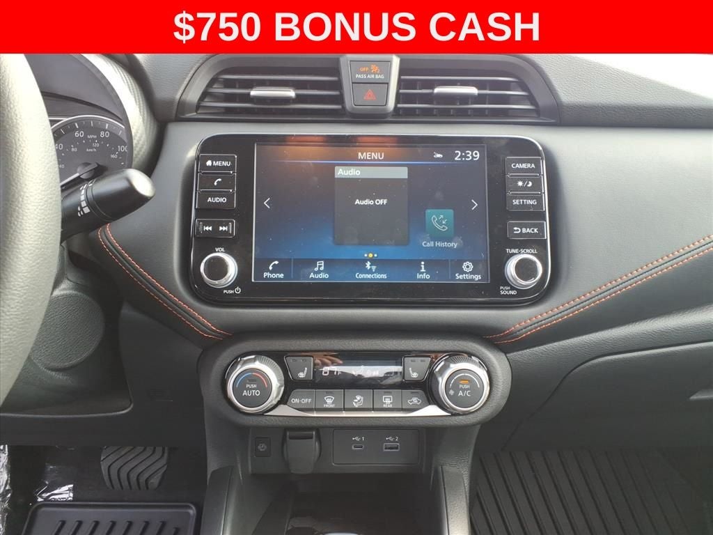 2025 Nissan Versa 1.6 SR