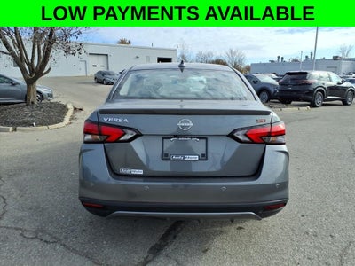 2025 Nissan Versa 1.6 SR