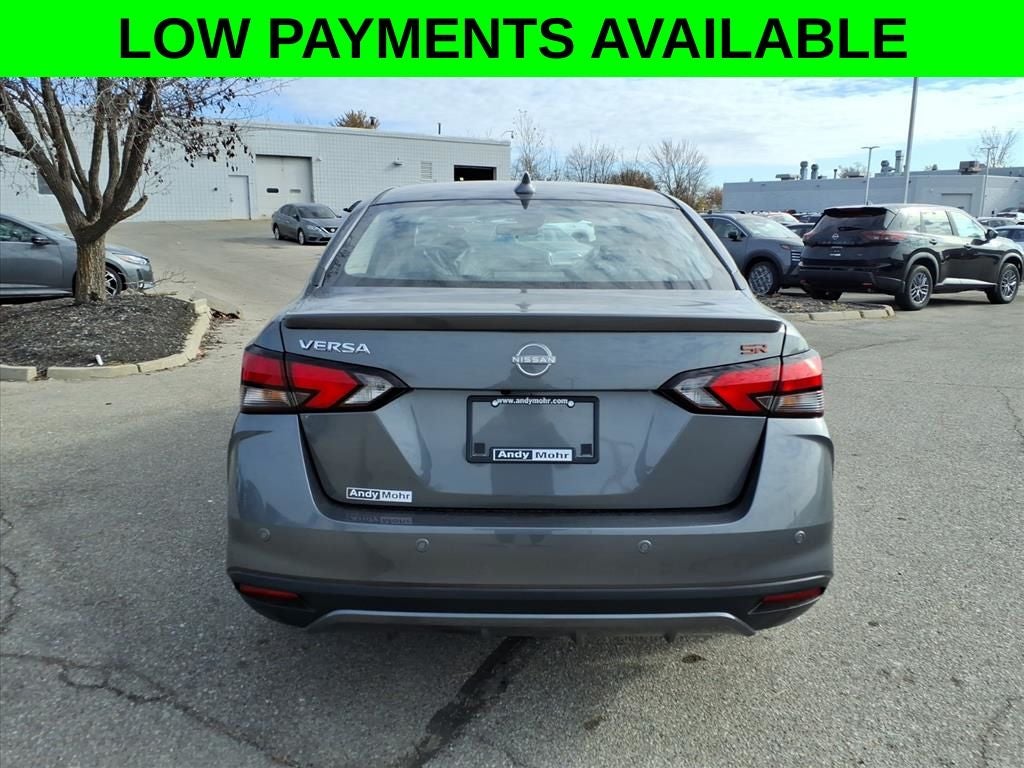 2025 Nissan Versa 1.6 SR