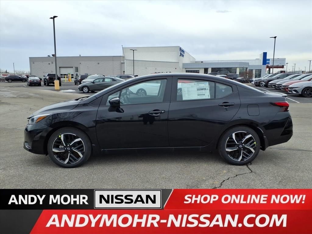 2025 Nissan Versa 1.6 SR