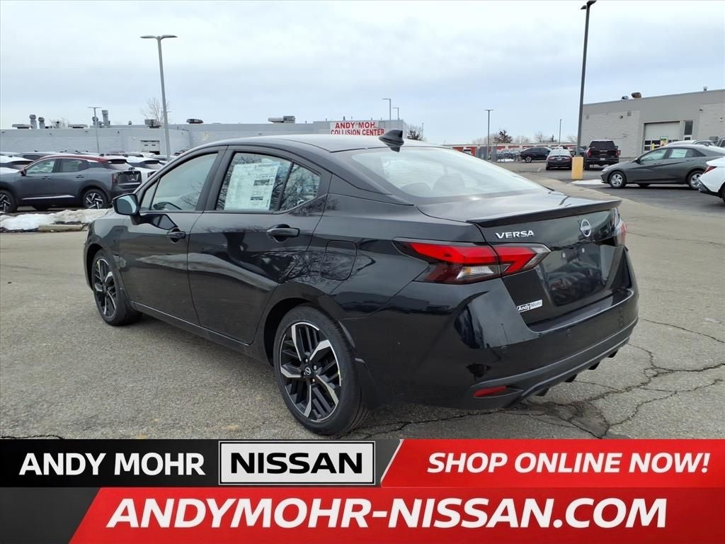 2025 Nissan Versa 1.6 SR