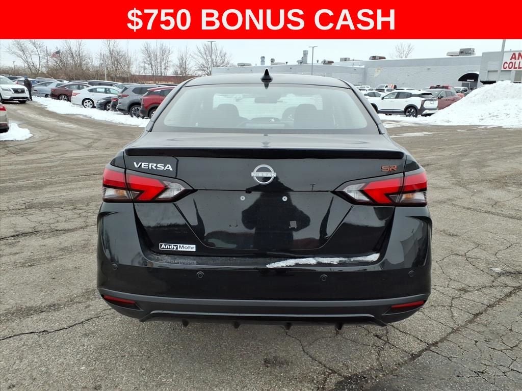 2025 Nissan Versa 1.6 SR