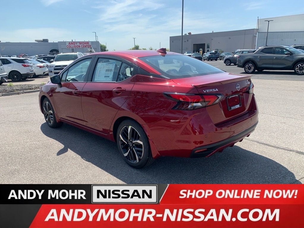 2025 Nissan Versa 1.6 SR