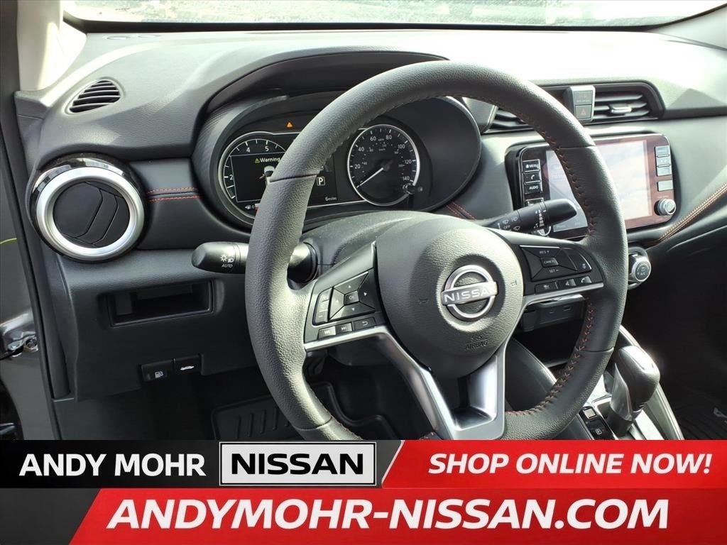 2025 Nissan Versa 1.6 SR
