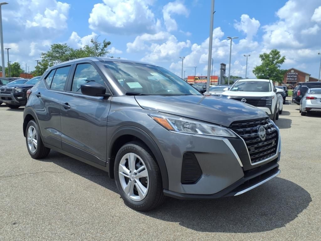 2025 Nissan Kicks Play S