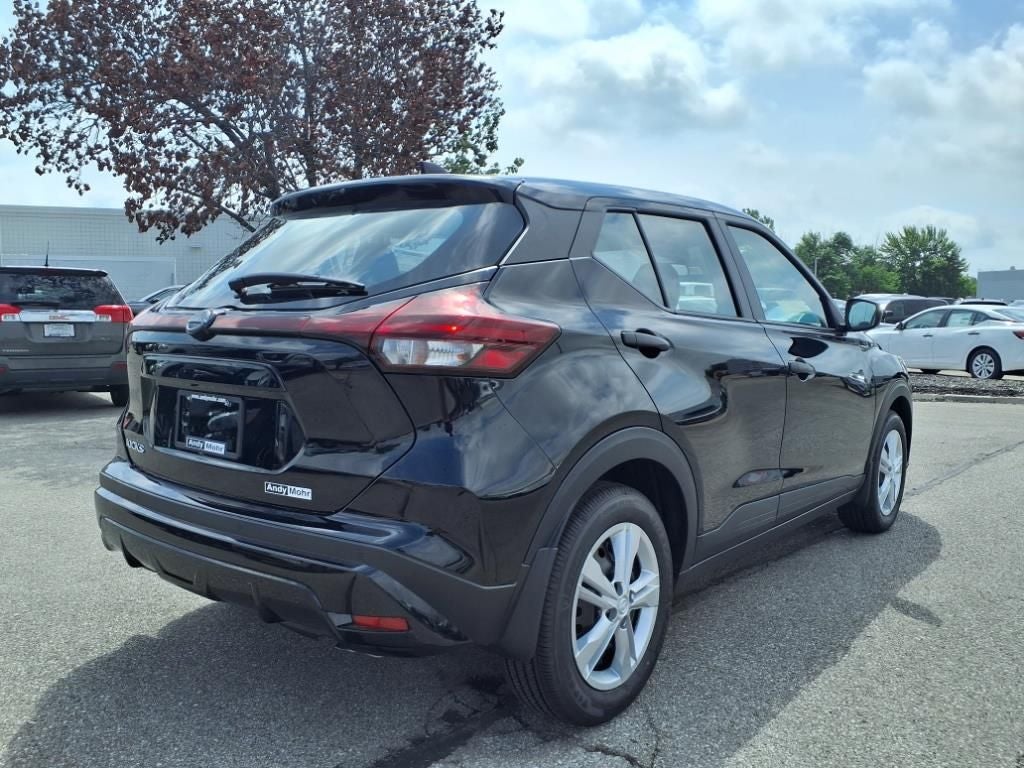 2025 Nissan Kicks Play S