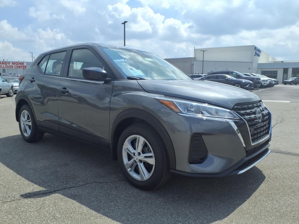 2025 Nissan Kicks Play S
