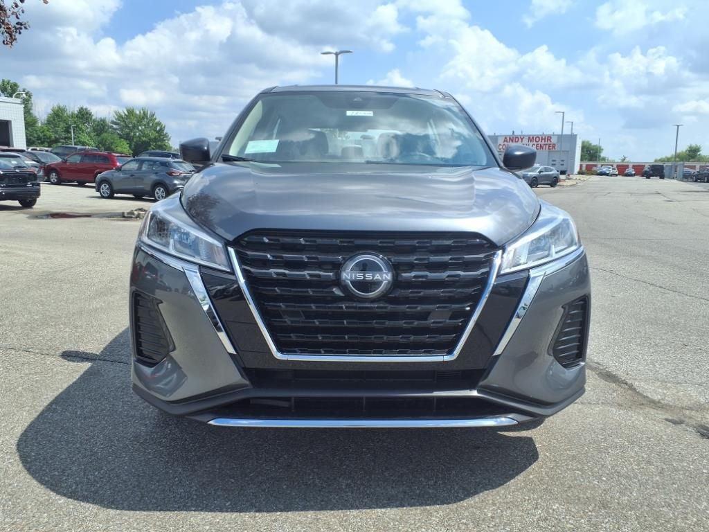 2025 Nissan Kicks Play S