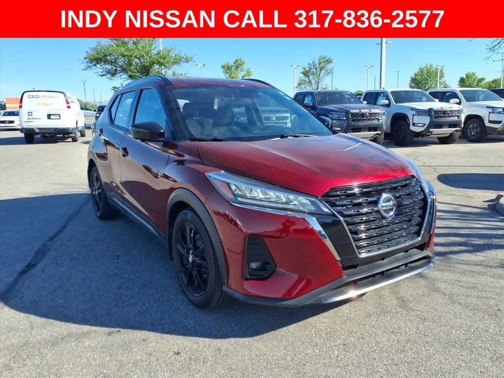2021 Nissan Kicks SR