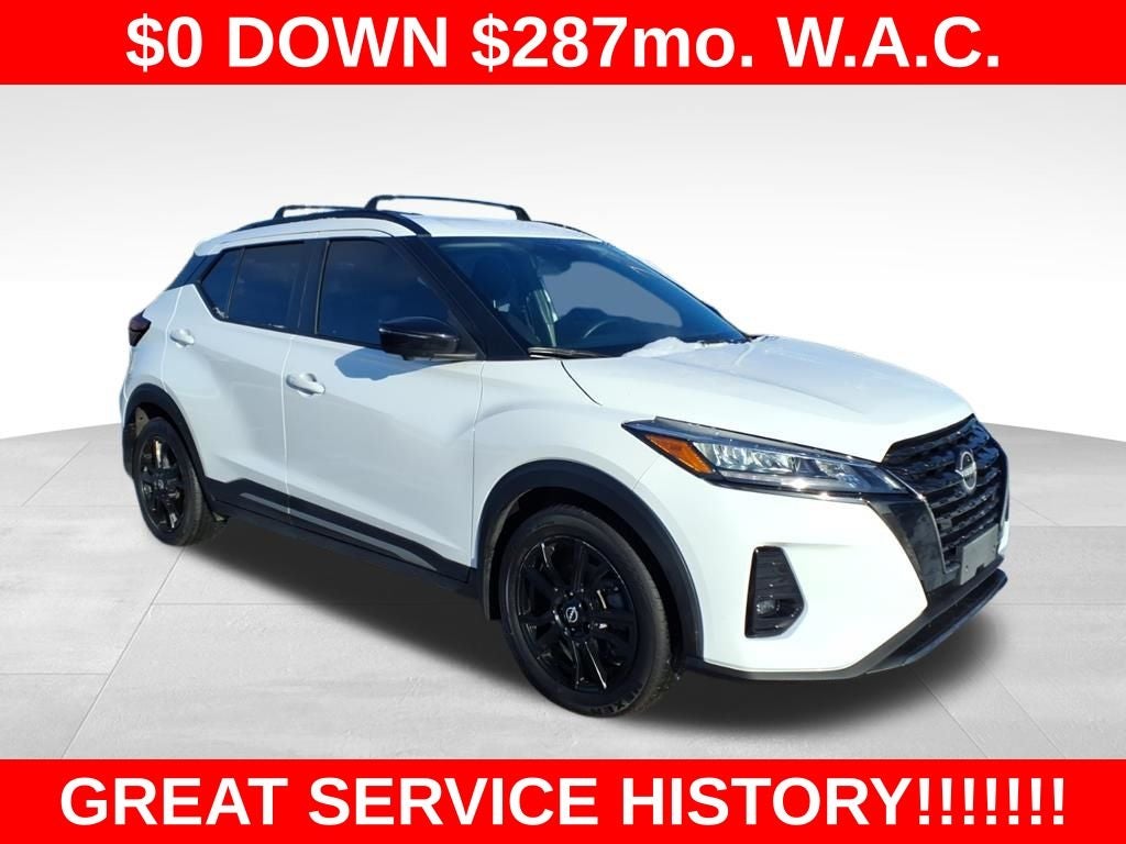 2022 Nissan Kicks SR