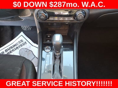 2022 Nissan Kicks SR