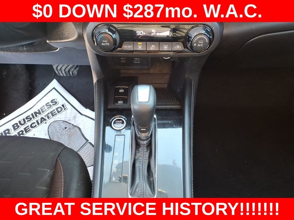 2022 Nissan Kicks SR