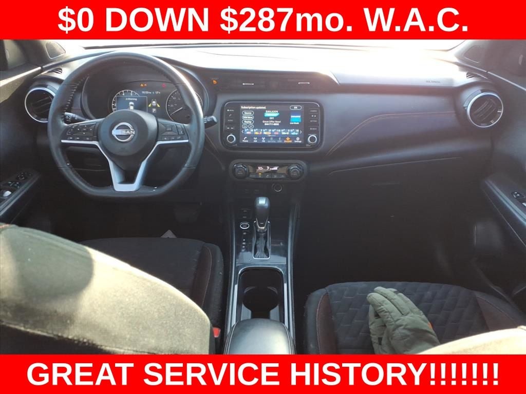 2022 Nissan Kicks SR