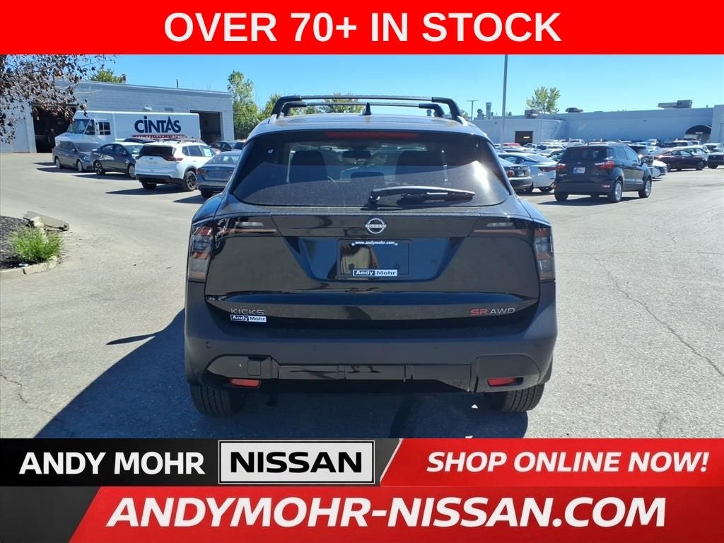 2026 Nissan Kicks SR