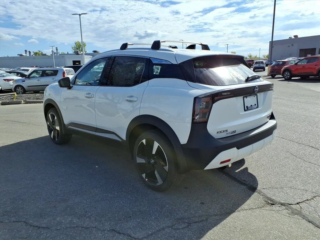 2026 Nissan Kicks SR