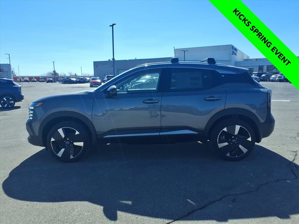 2026 Nissan Kicks SR