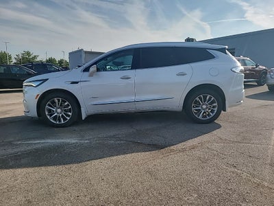 2022 Buick Enclave Avenir
