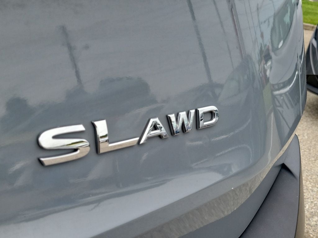 2021 Nissan Rogue SL