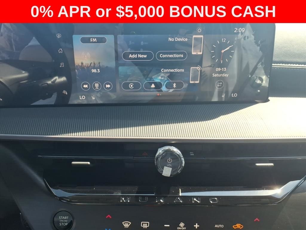 2025 Nissan Murano SV