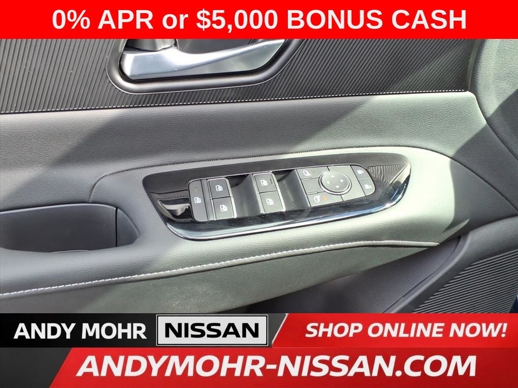 2025 Nissan Murano SV