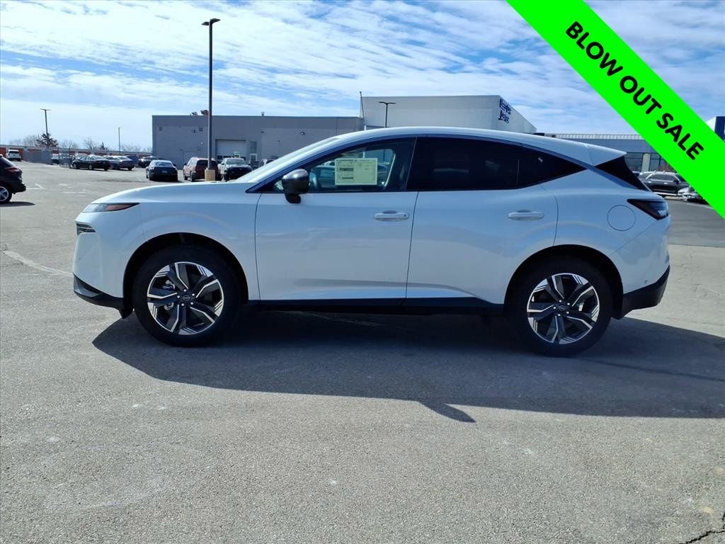 2025 Nissan Murano SV