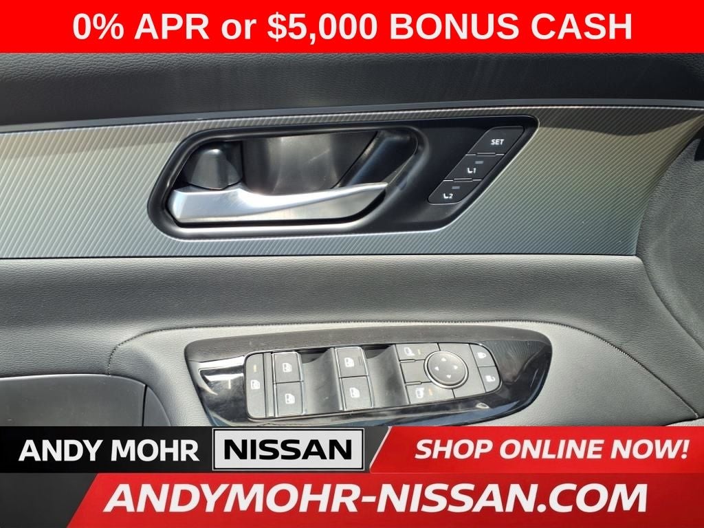 2025 Nissan Murano SL