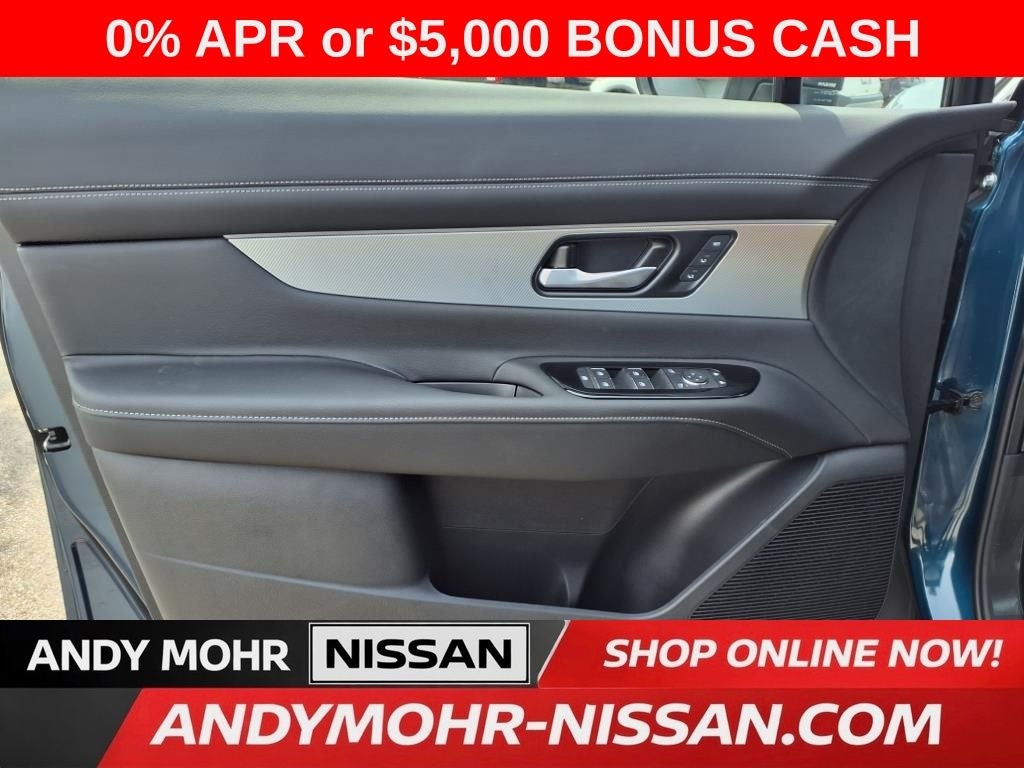 2025 Nissan Murano SL