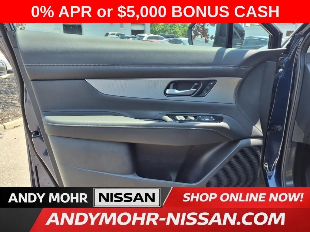 2025 Nissan Murano SL