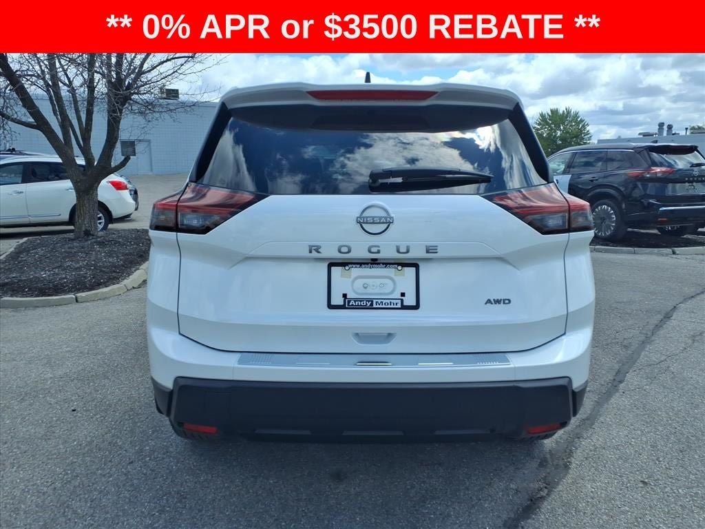 2026 Nissan Rogue SV