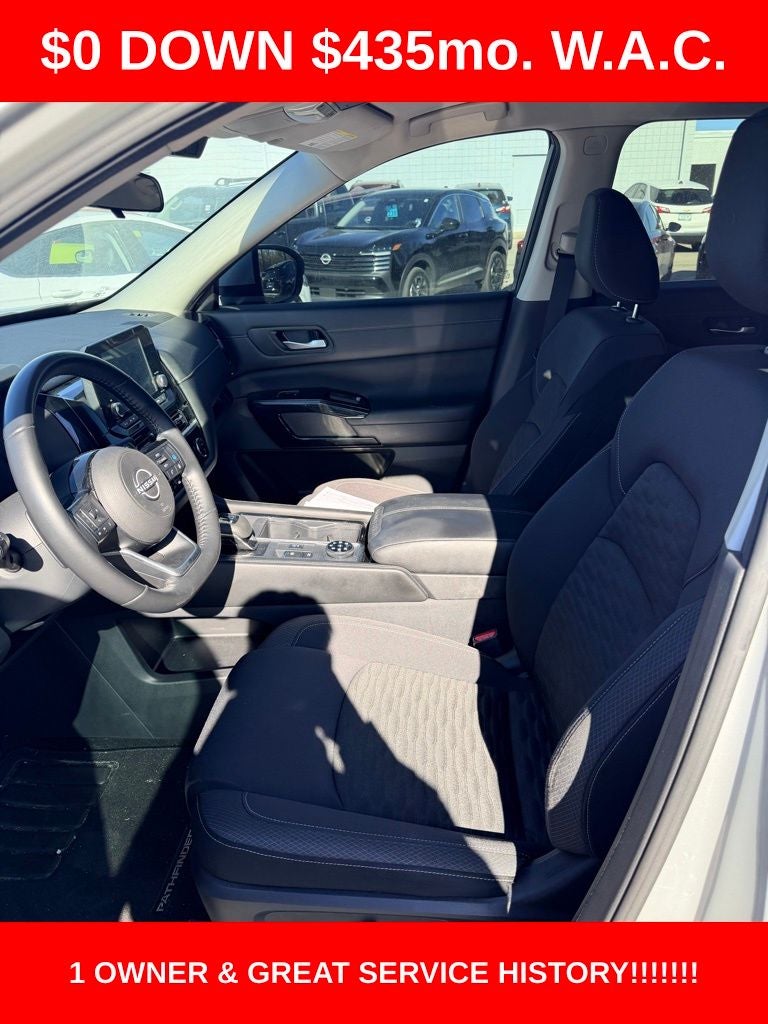 2022 Nissan Pathfinder SV