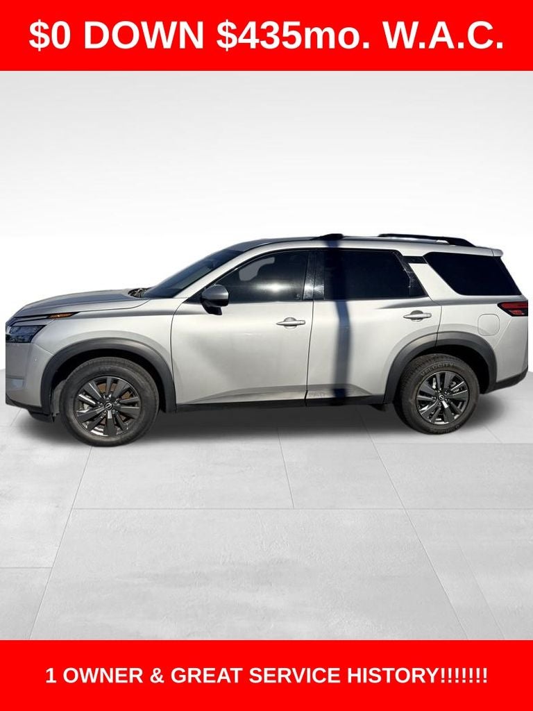 2022 Nissan Pathfinder SV