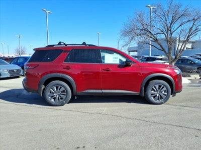 2026 Nissan Pathfinder SV