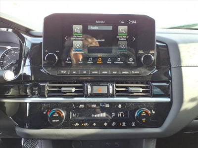 2025 Nissan Pathfinder SL