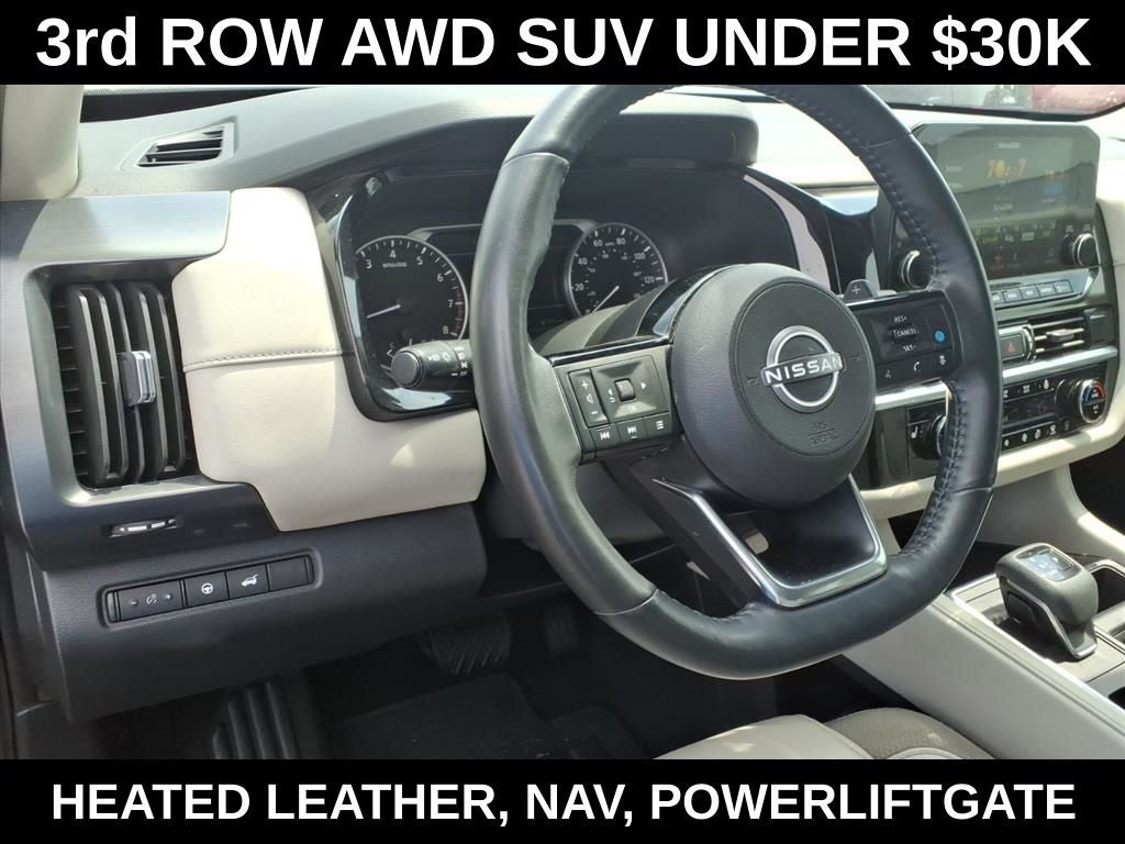 2023 Nissan Pathfinder SL