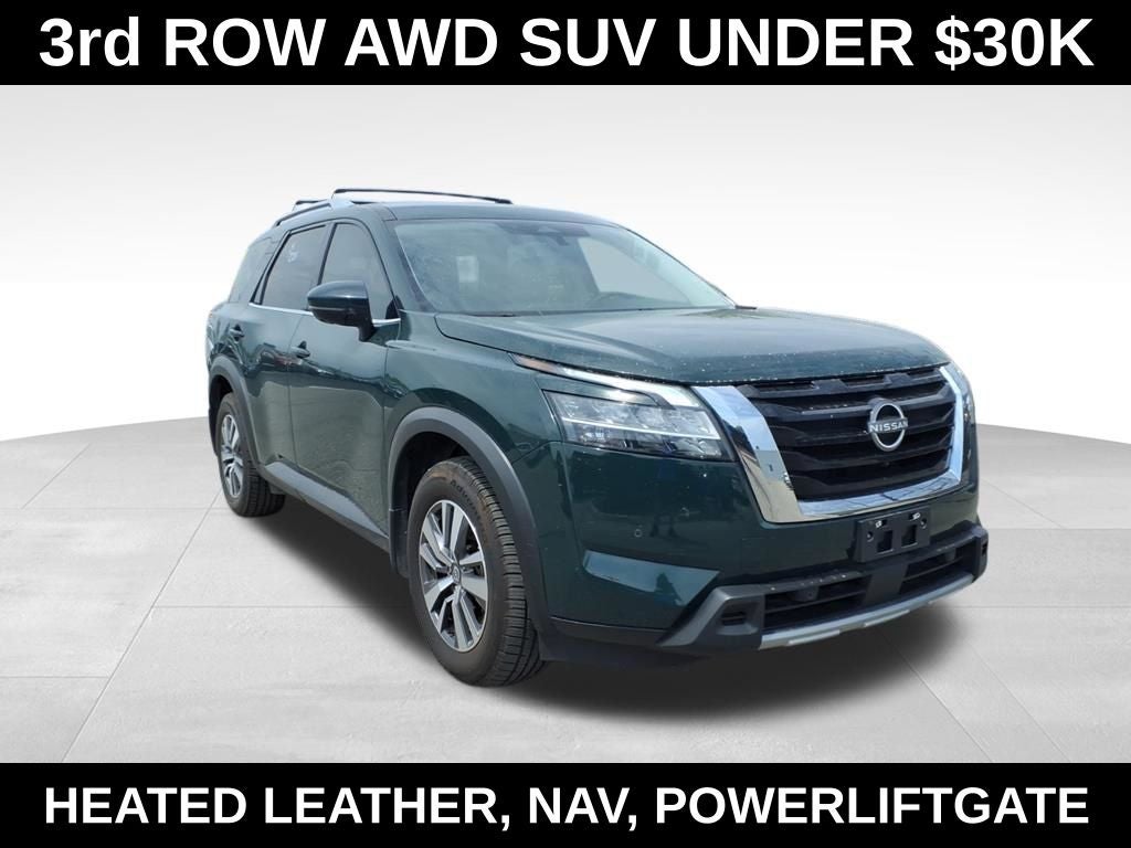 2023 Nissan Pathfinder SL