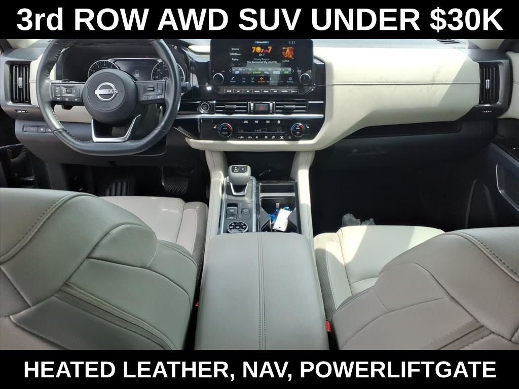 2023 Nissan Pathfinder SL