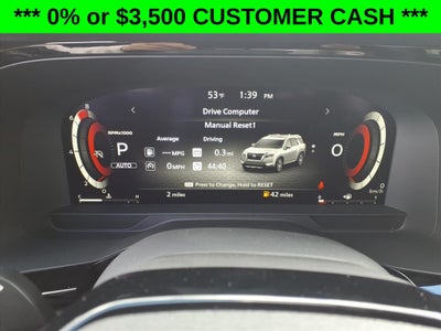 2026 Nissan Pathfinder SL