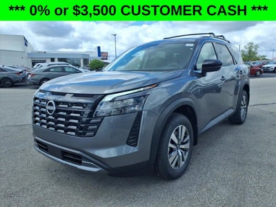 2026 Nissan Pathfinder SL