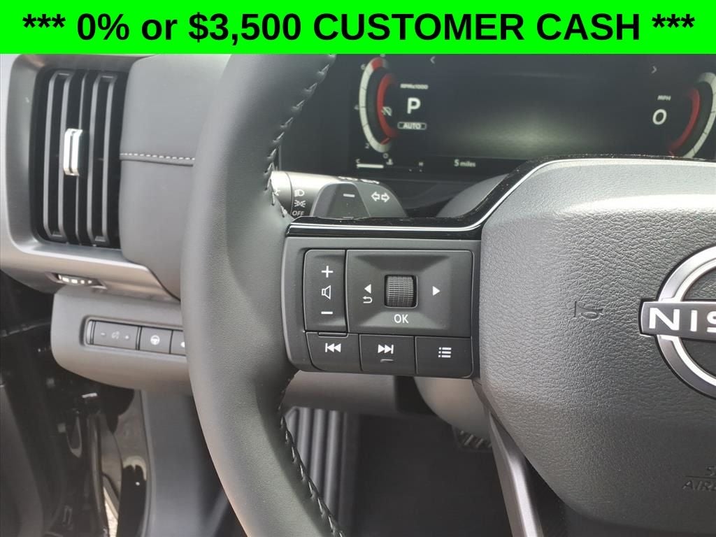 2026 Nissan Pathfinder SL