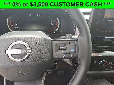2026 Nissan Pathfinder SL