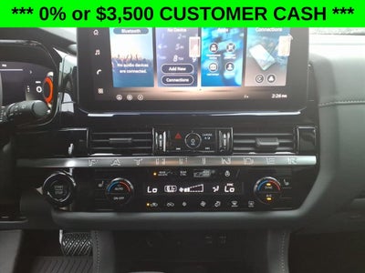 2026 Nissan Pathfinder SL