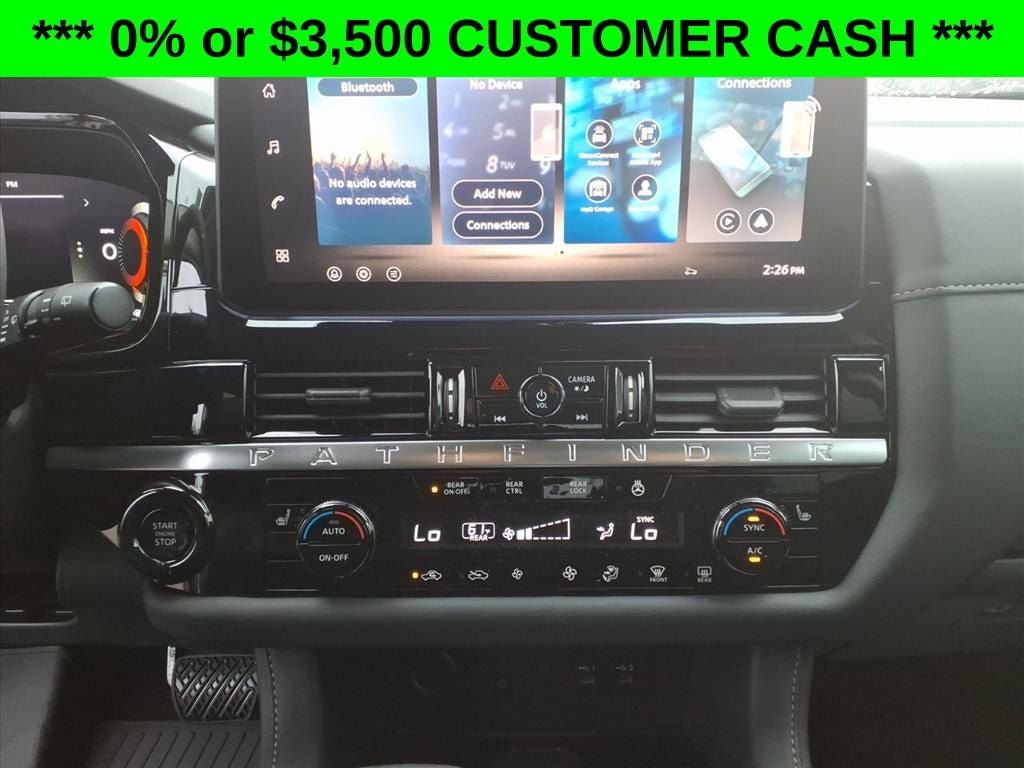2026 Nissan Pathfinder SL