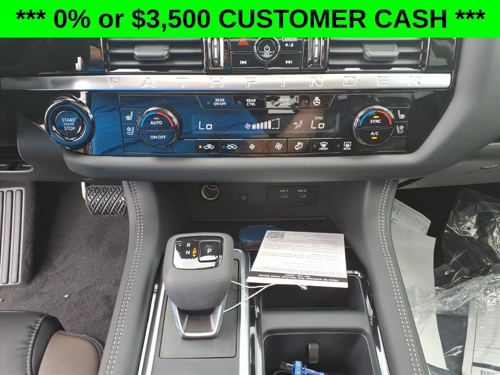 2026 Nissan Pathfinder Platinum