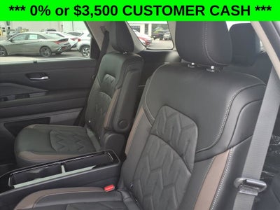 2026 Nissan Pathfinder Platinum