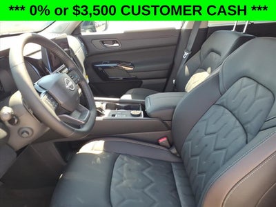2026 Nissan Pathfinder Platinum