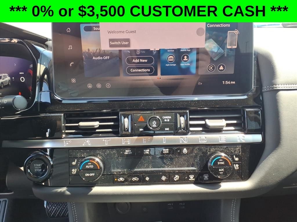 2026 Nissan Pathfinder Platinum